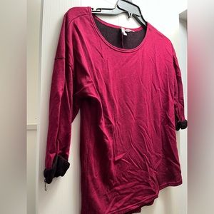 Maroon Divided 3/4 Sleeve Sweatshirt, Size S
